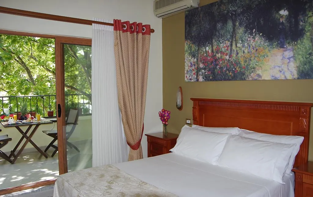 Hotel Millenium Tiran